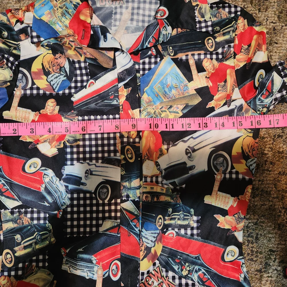 Vintage Graphic Print Button Up Shirt - Picture 7 of 9